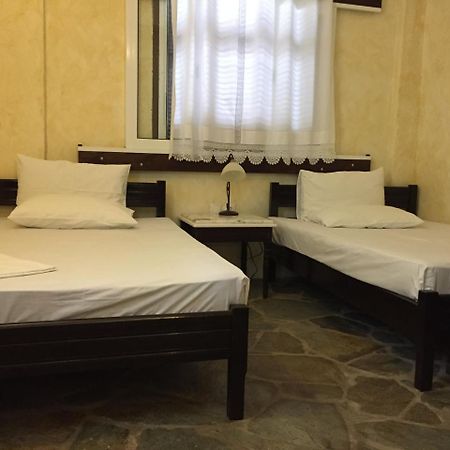 Sotiroulis Apartments Nea Mesagkala Ngoại thất bức ảnh