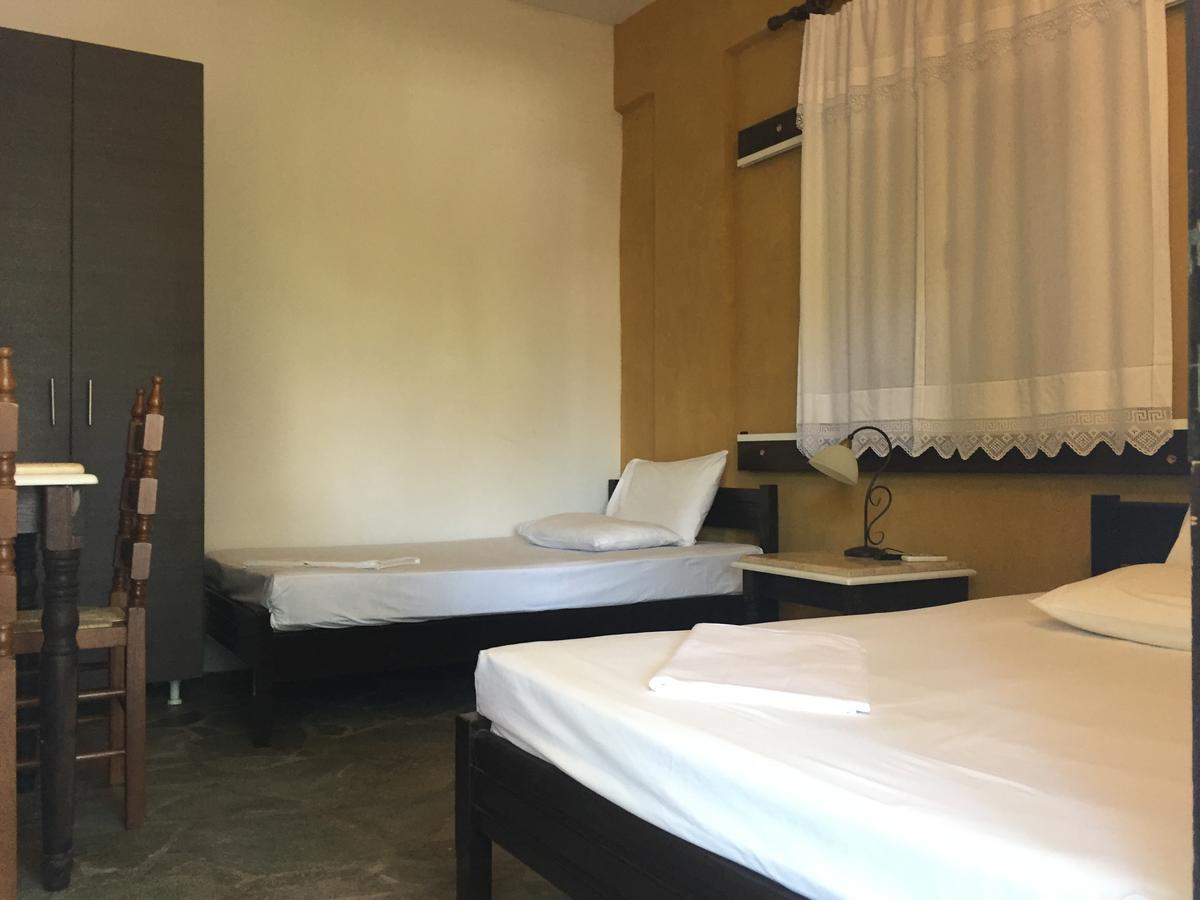 Sotiroulis Apartments Nea Mesagkala Ngoại thất bức ảnh